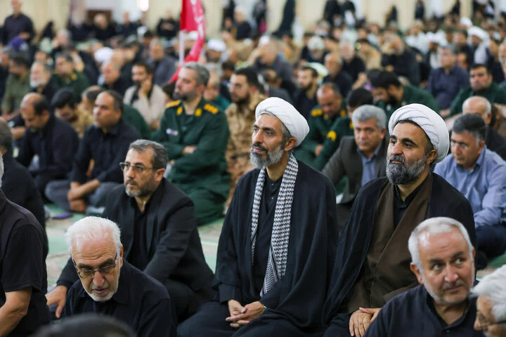 تصاویر / مراسم بزرگداشت قائد شهید امت حضرت آیت‌الله سید علی خامنه‌ای در مصلای امام خمینی (ره) تبریز