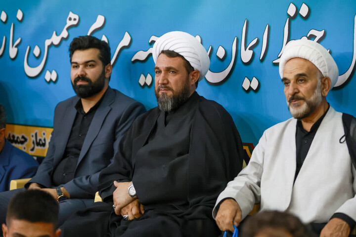 تصاویر / مراسم بزرگداشت قائد شهید امت حضرت آیت‌الله سید علی خامنه‌ای در مصلای امام خمینی (ره) تبریز