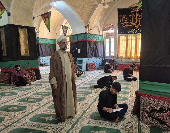 تصاویر/ امتحانات نیم‌سال دوم سال تحصیلی جاری طلاب مدرسه علمیه آیت‌الله مدنی کاشانی(ره)