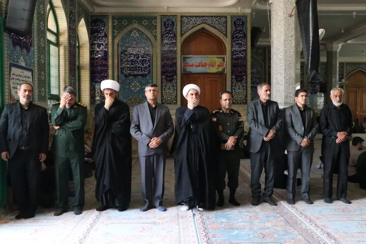 تصاویر / مراسم بزرگداشت قائد شهید امت در شهرستان بویین زهرا -عکس از خانم جوشقانی