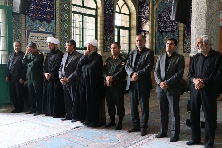 تصاویر / مراسم بزرگداشت قائد شهید امت در شهرستان بویین زهرا -عکس از خانم جوشقانی