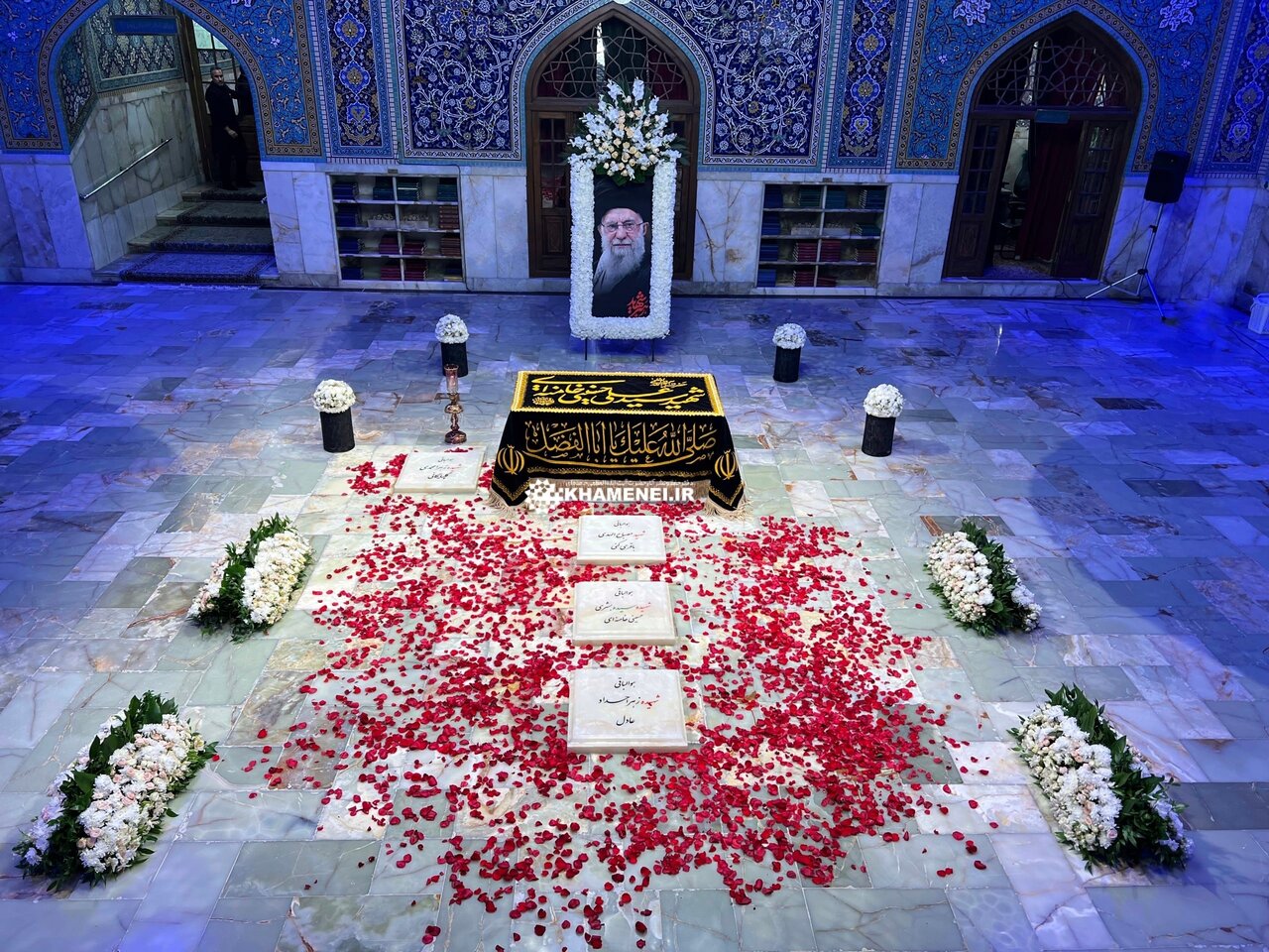 از مدرسه سلیمانخان تا رهبری؛ مسیر یک عمر مجاهدت از مدرسه سلیمانخان تا رهبری؛ مسیر یک عمر مجاهدت