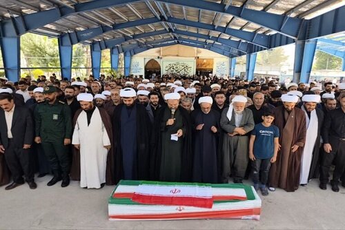 پیکر شهید حجتالاسلام عبدیپور در کرمانشاه و گیلانغرب تشییع و خاکسپاری شد پیکر شهید حجتالاسلام عبدیپور در کرمانشاه و گیلانغرب تشییع و خاکسپاری شد