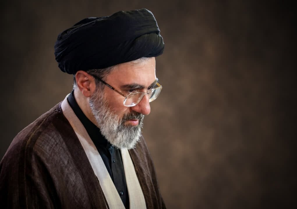 Cinayetkâr ve İtibarsız Katillerden Şehitlerin Pak Kanının İntikamını Alacağız / İran ve Irak Halkının Tarihî Katılımına İçten Teşekkür