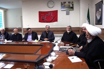 بررسی مراحل طراحی مصلای بزرگ کرمانشاه در نشستی با ریاست نماینده ولی فقیه+ تصاویر