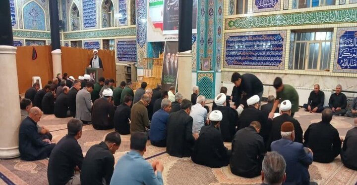 تصاویر/ شام غریبان رهبر شهید انقلاب در بخش سردرود رزن