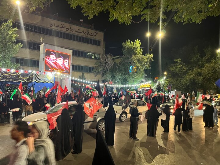 تصاویر/ آرامگاه بوعلی سینا شاهد حماسه مردم همدان