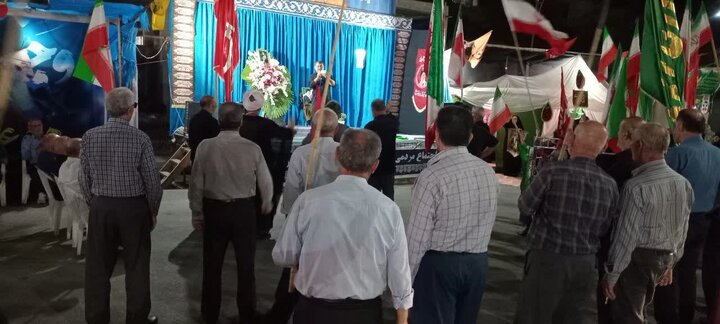 تصاویر/ تجمع شبانه مردمی در مرزن آباد