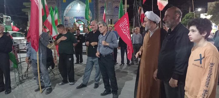 تصاویر/ تجمع شبانه مردمی در مرزن آباد