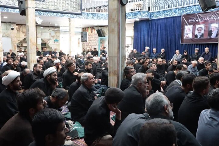 تصاویر/ محفل قرآن و عترت طلاب مدارس آیت‌الله مجتهدی و آیت‌الله حق‌شناس