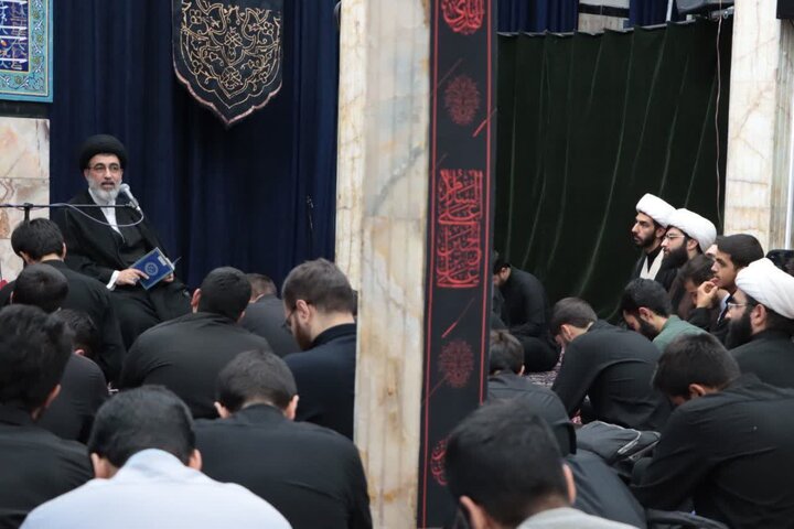 تصاویر/ محفل قرآن و عترت طلاب مدارس آیت‌الله مجتهدی و آیت‌الله حق‌شناس