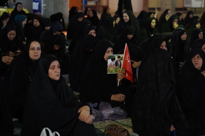 تصاویر/مراسم بزرگداشت قائد شهید در خرم آباد