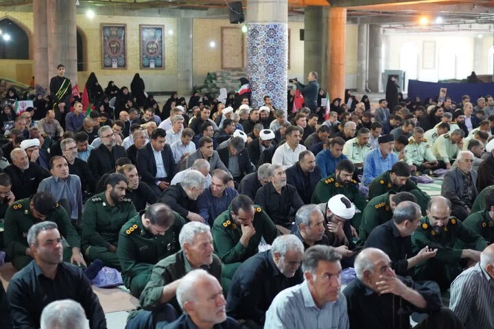 تصاویر/مراسم بزرگداشت قائد شهید در خرم آباد
