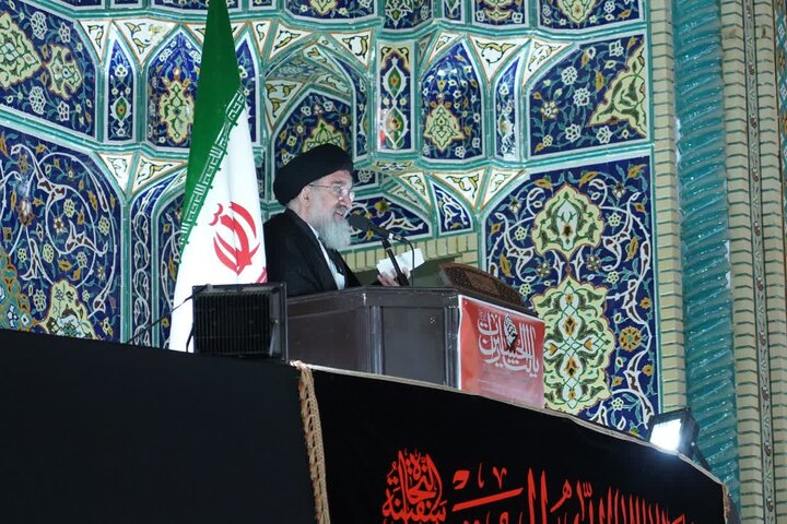 تصاویر/مراسم بزرگداشت قائد شهید در خرم آباد