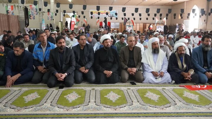 تصاویر/ مراسم بزرگداشت رهبر شهید و قیام تاریخی مردم سیستان در شهرستان زهک