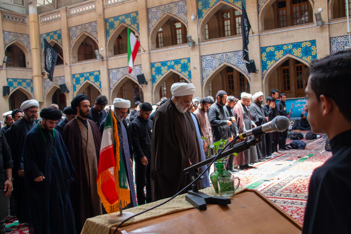 تصاویر/ مدیر حوزه علمیه خراسان  از مدیر کل اوقاف استان کرمان