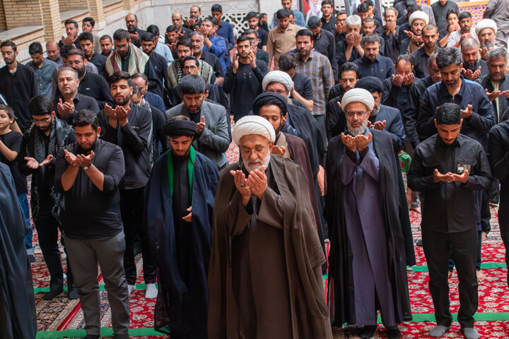 تصاویر/ مدیر حوزه علمیه خراسان  از مدیر کل اوقاف استان کرمان
