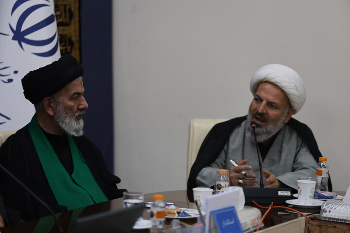 تصاویر / جلسه هماهنگی برگزاری تجمعات شبانه در همدان