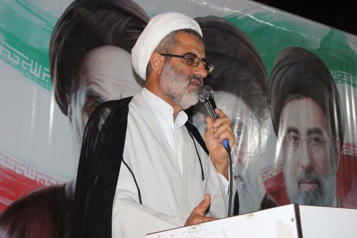 تصاویر/ اجتماع شبانه لبیک به امام در شبانکاره