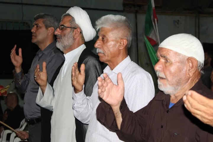 تصاویر/ اجتماع شبانه لبیک به امام در شبانکاره
