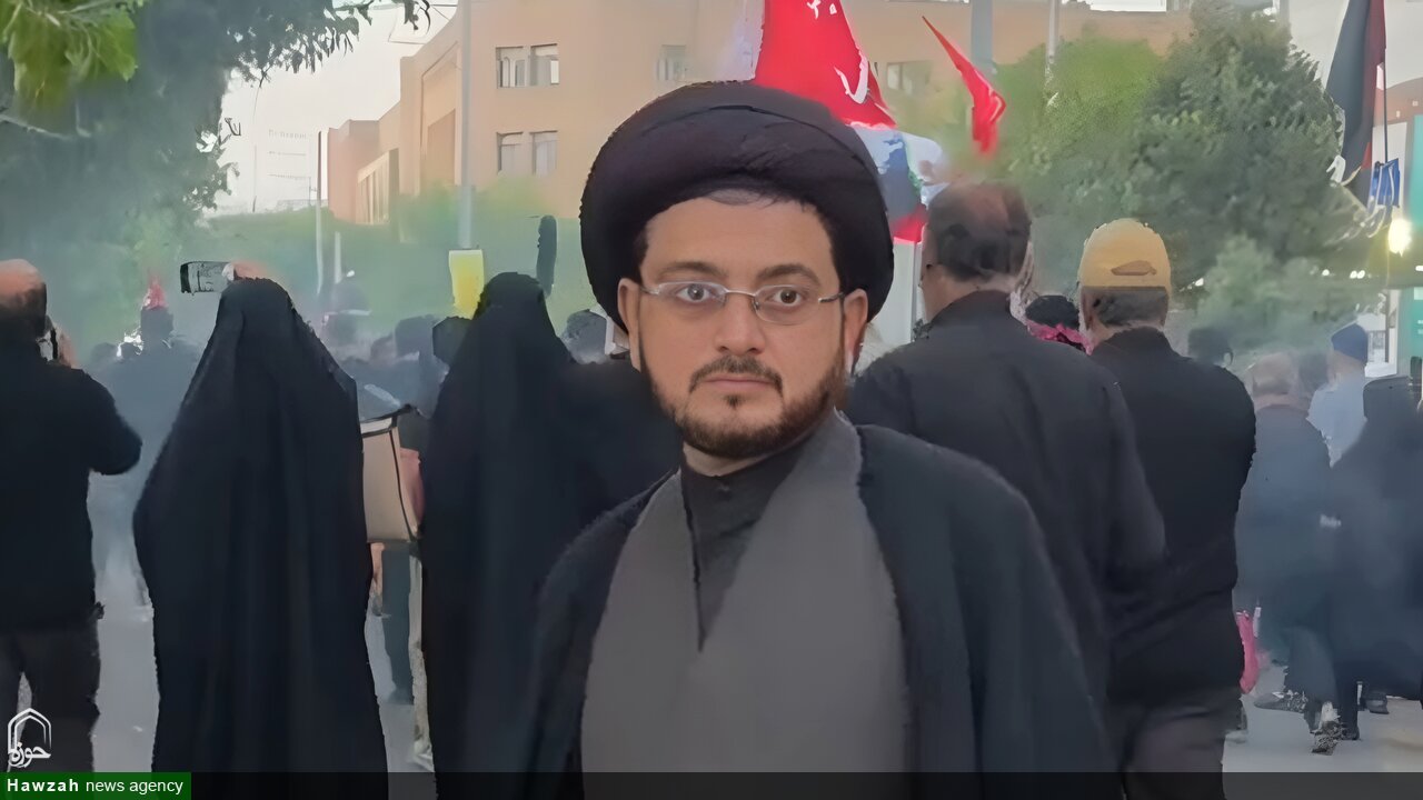 تحسین روحانی هندی از عظمت حضور مردم در تشییع رهبر شهید انقلاب تحسین روحانی هندی از عظمت حضور مردم در تشییع رهبر شهید انقلاب