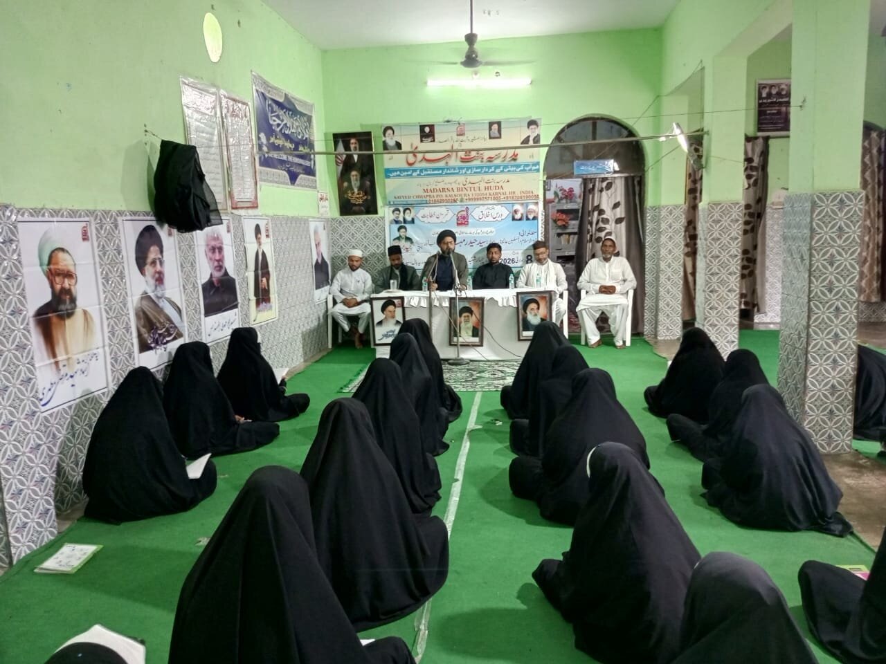 Cérémonie commémorative en hommage au Guide martyr à l’école Bint al-Huda en Inde