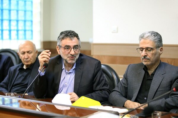 بررسی مراحل طراحی مصلای بزرگ کرمانشاه در نشستی به ریاست نماینده ولی فقیه+تصاویر