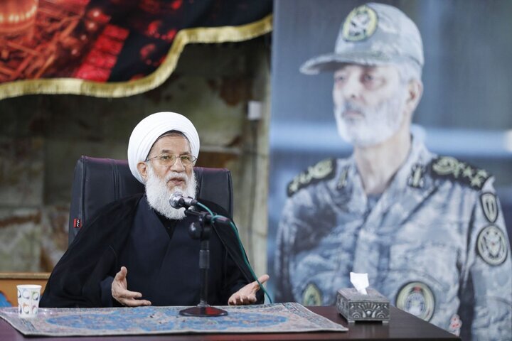 شهادت رهبر شهید مسیر تحولات جهان اسلام را تحت تأثیر قرار خواهد داد