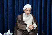 آية اللّه الأراكيّ: إراقة دم ترامب ونتنياهو وشركائهما أمرٌ واجبٌ.. على الشباب الغيارى في جميع أنحاء العالم تنفيذ حكم اللّه