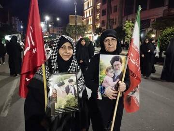 فیلم | حضور ملایری‌ها با پرچم سرخ انتقام در میدان