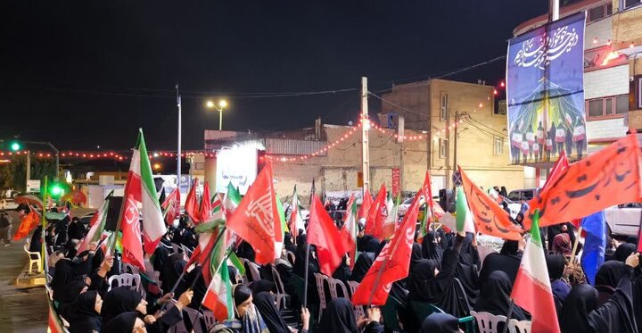 تصاویر/ مراسم سوگواری شب سوم رهبر شهید انقلاب