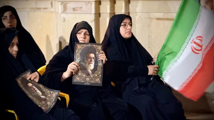 تصاویر / مراسم گرامیداشت قائد شهید امت در شهر اقبالیه قزوین -عکاس -طاها صادقی