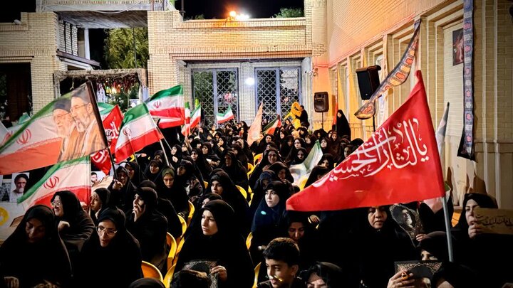 تصاویر / مراسم گرامیداشت قائد شهید امت در شهر اقبالیه قزوین -عکاس -طاها صادقی