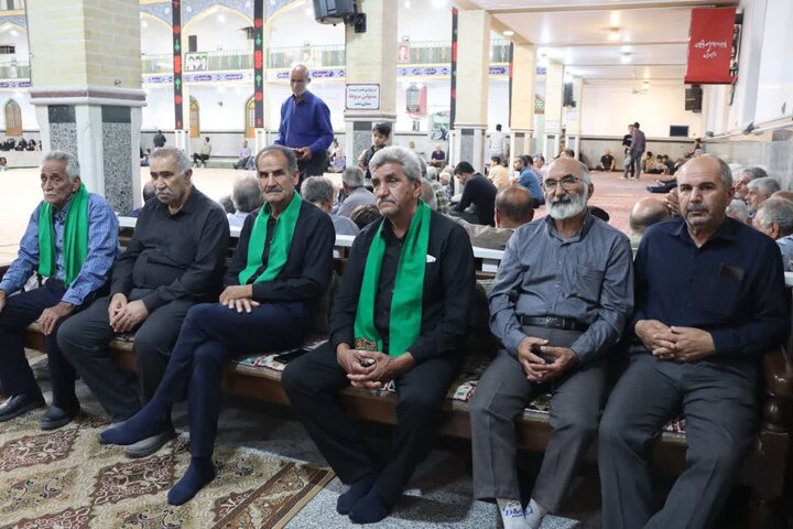 تصاویر/ آیین بزرگداشت قائد شهید امت در حسینیه سالار شهیدان مجومرد