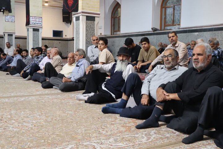 تصاویر/ آیین بزرگداشت قائد شهید امت در حسینیه سالار شهیدان مجومرد