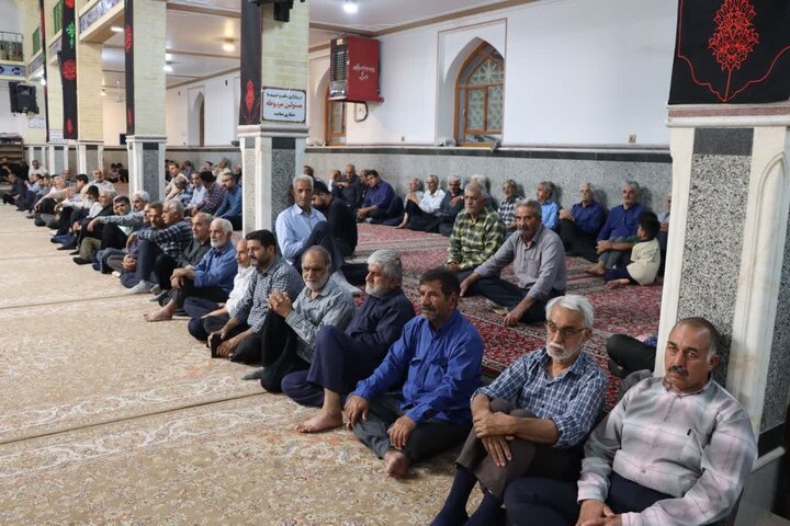 تصاویر/ آیین بزرگداشت قائد شهید امت در حسینیه سالار شهیدان مجومرد