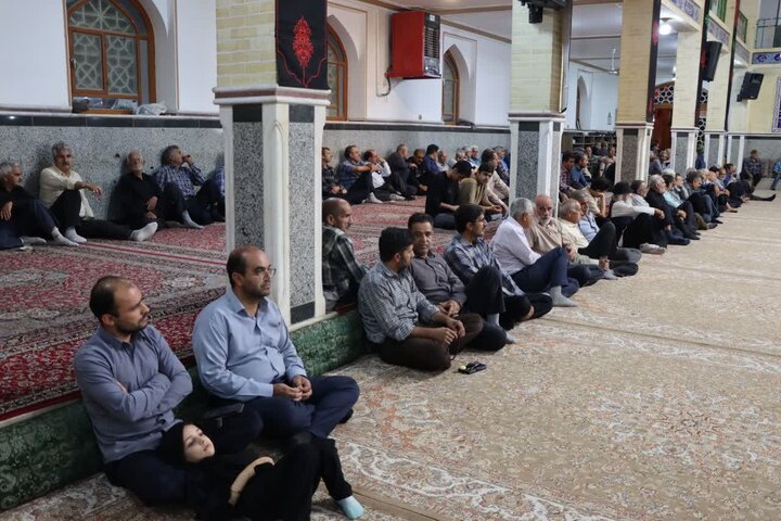 تصاویر/ آیین بزرگداشت قائد شهید امت در حسینیه سالار شهیدان مجومرد