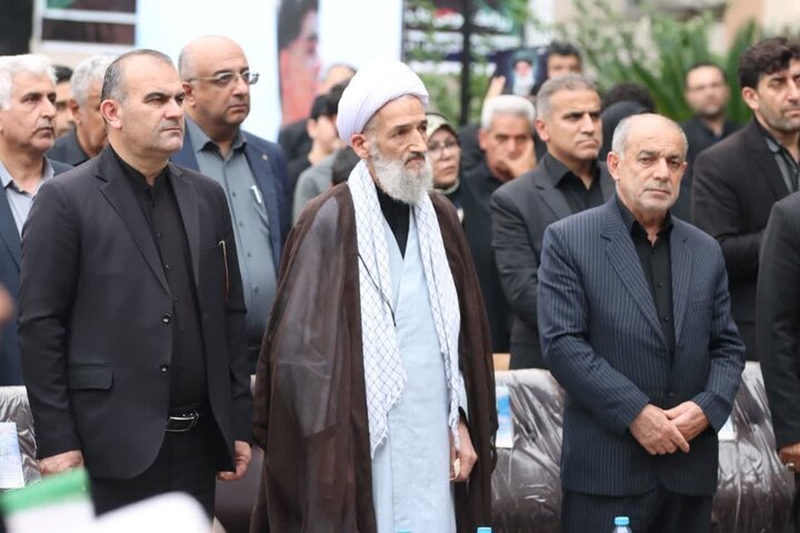تصاویر/ بزرگداشت رهبر شهید (ره) در اداره کل آموزش و پرورش استان با حضور نماینده ولی فقیه در استان