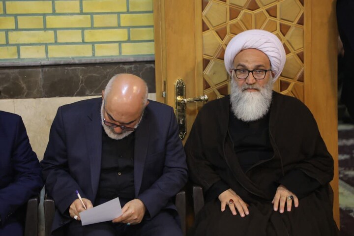 مجلس یادبود رهبر شهید انقلاب در مدرسه علمیه الغدیر