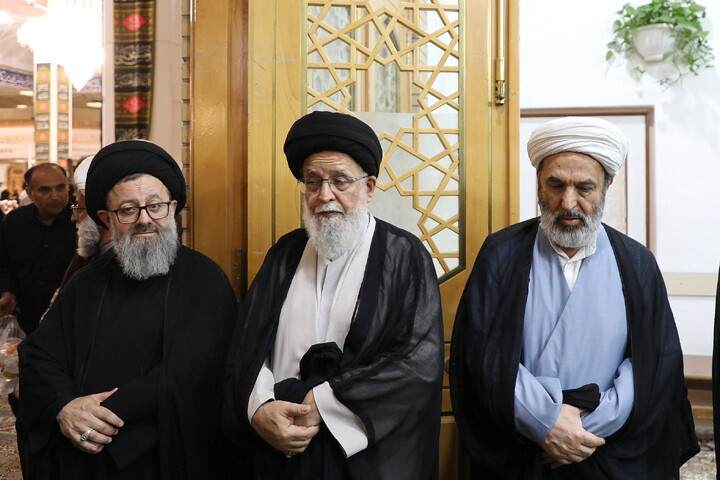 تصاویر/ مراسم بزرگداشت قائد شهید امت از سوی جامعه مدرسین حوزه علمیه قم، شورای عالی و مرکز مدیریت حوزه‌های علمیه و دبیرخانه مجلس خبرگان رهبری برگزار می‌گردد