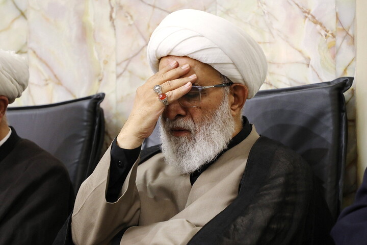 تصاویر/ مراسم بزرگداشت قائد شهید امت از سوی جامعه مدرسین حوزه علمیه قم، شورای عالی و مرکز مدیریت حوزه‌های علمیه و دبیرخانه مجلس خبرگان رهبری برگزار می‌گردد