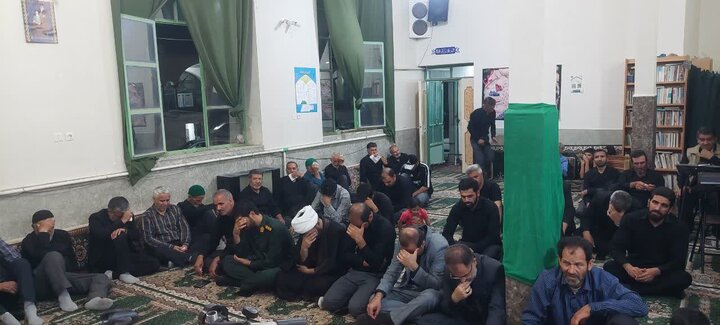 تصاویر/مراسم یادبود و گرامیداشت رهبر شهید انقلاب در روستای نهرمیان شازند