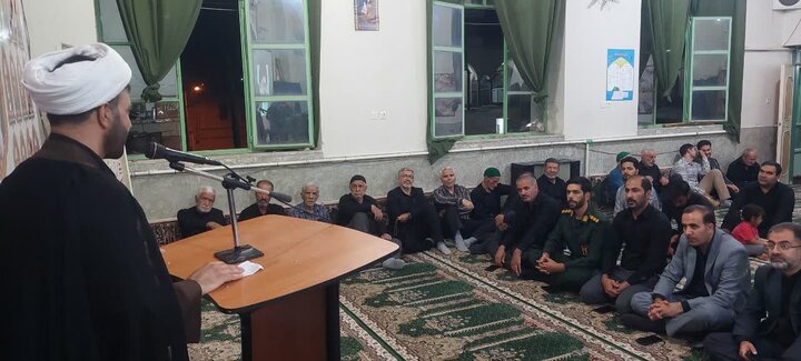 تصاویر/مراسم یادبود و گرامیداشت رهبر شهید انقلاب در روستای نهرمیان شازند