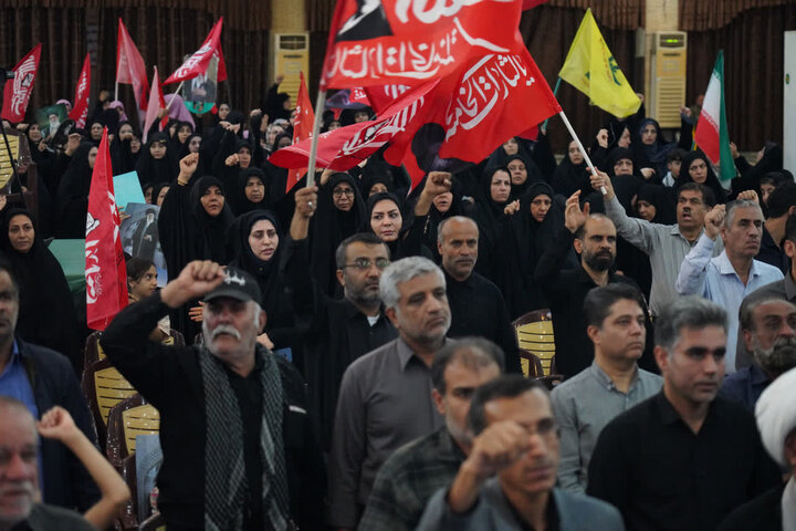 تصاویر/ مراسم بزرگداشت رهبر شهید در بوشهر