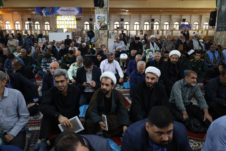 مراسم گرامیداشت رهبر شهید انقلاب در مصلی ساری