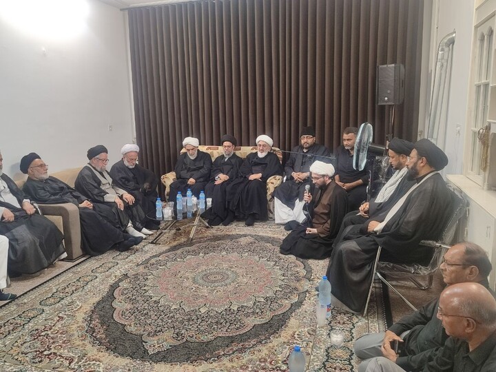 بازدید و نشست‌های میهمانان هند، پاکستان و دیگر کشورها با مراکز حوزوی هم‌زمان با مراسم تشییع رهبر شهید انقلاب اسلامی