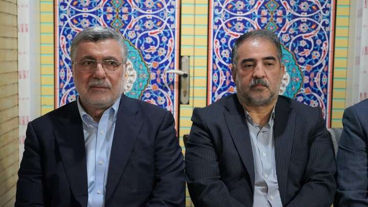 تصاویر/ مراسم بزرگداشت رهبر شهید در وزارت بهداشت