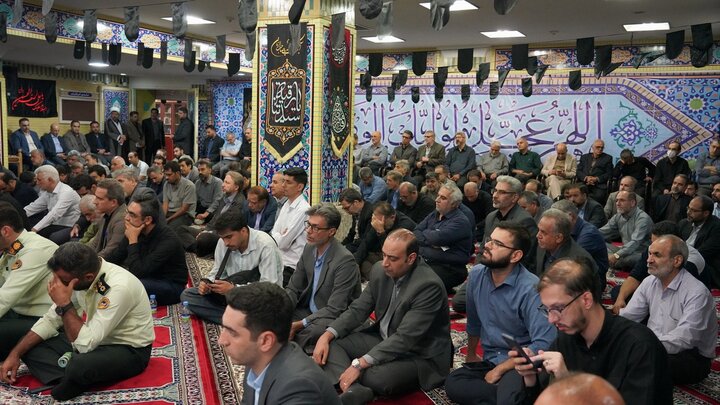 تصاویر/ مراسم بزرگداشت رهبر شهید در وزارت بهداشت