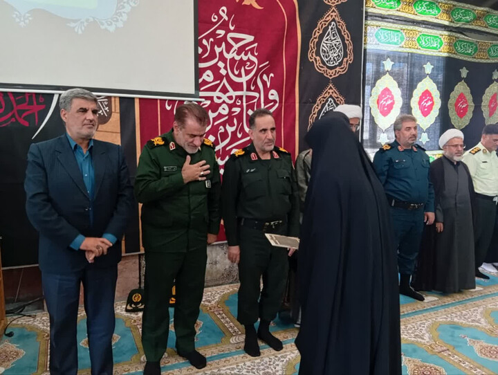 تصاویر / تجلیل از خانواده های شهدای فراجا در جنگ 12 روزه و رمضان