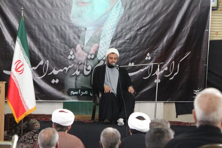 تصاویر / مراسم بزرگداشت رهبر شهید انقلاب اسلامی در روستای گوراب ملایر